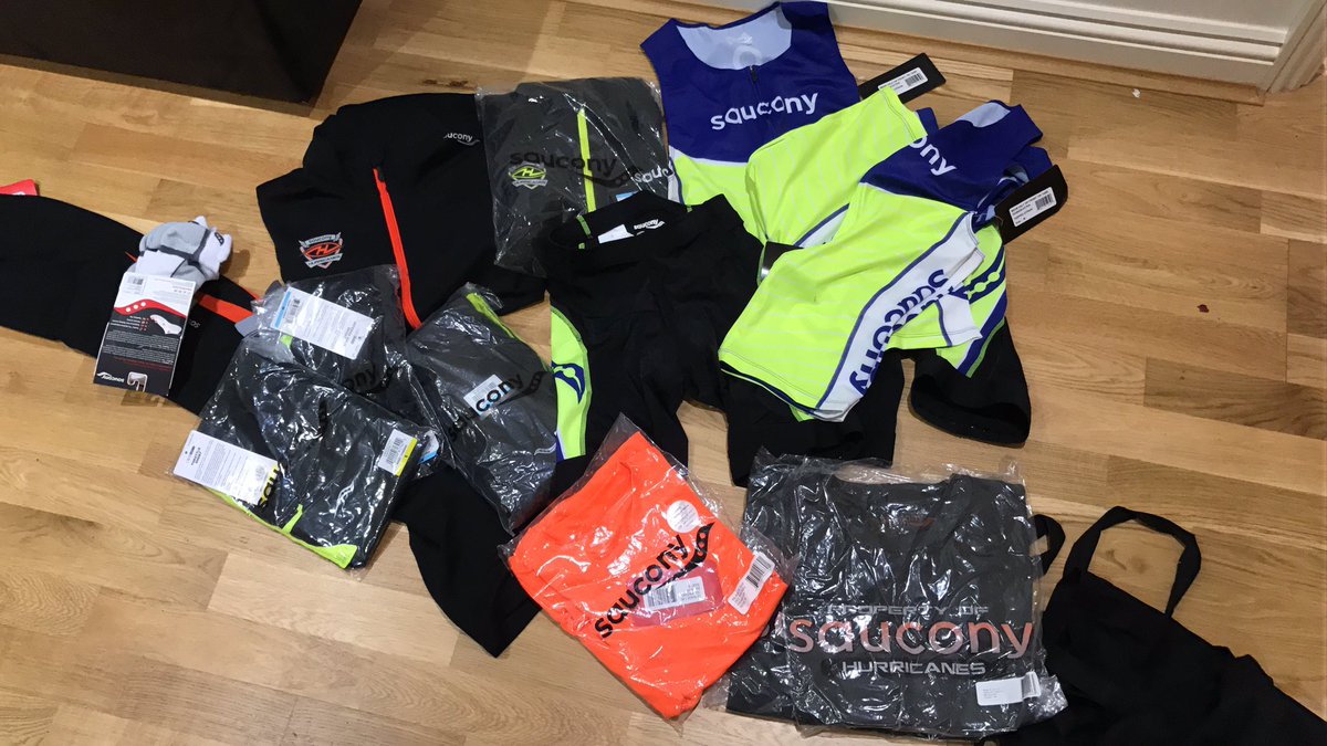 neileddy's tweet photo. Great timing 4new kit ahead of @at_your_pace @SauconyUK promo weekend. #everun #parkrun #modmatch #weekend #bestkit come for free shoe trial https://t.co/8Hmnh7hLx9