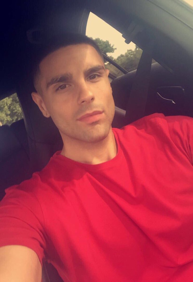sophiiaboss's tweet photo. I've found a mister to add to your list pls 😍 #AsjadNazirSexyList2016 💯 look at this beauty 😍 @asjadnazir include @shideboss !! https://t.co/fInrFHWDt0