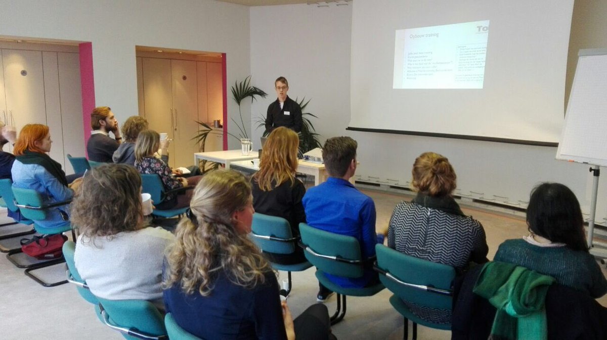WVB voor studentassessoren: wat is je formele rol, hoe zorg je dat de bestuurders zich open opstellen en hoe gaan we de OC's ondersteunen?