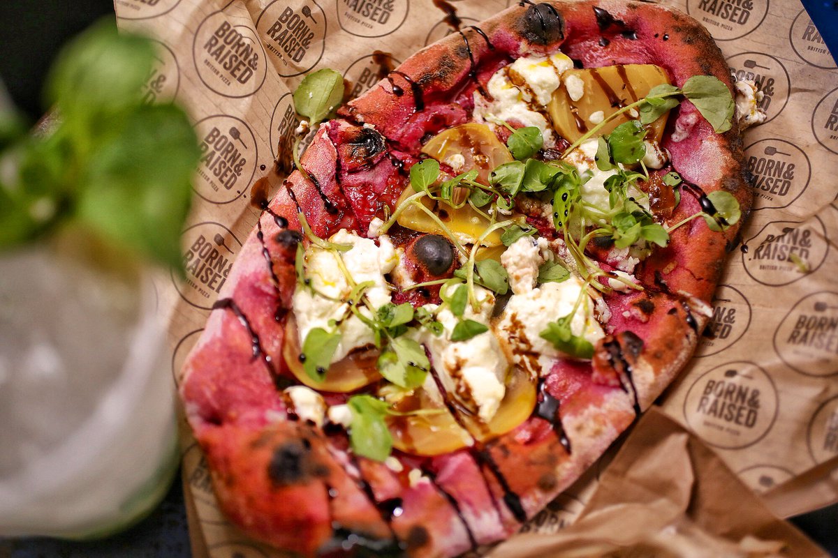 #Dinerama and #HawkerHouse are BACK tonight from 5pm. Rally the troops and join us inside for BRILLIANT pizzas from Fundi and Born &amp; Raised.