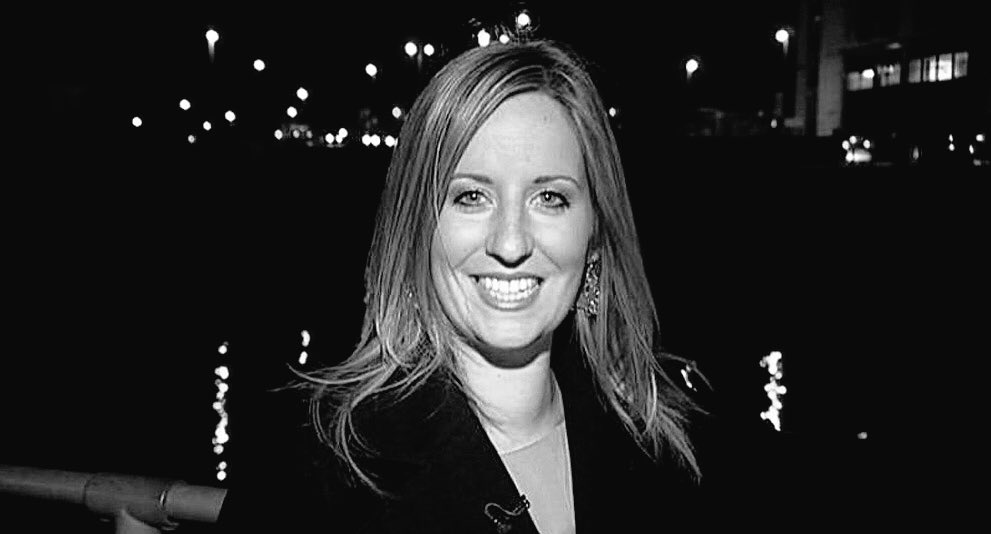 annafanclub100's tweet image. #AnnaChurch 🌞🌞🌞😀😀😀📺📺📺👍👍👍