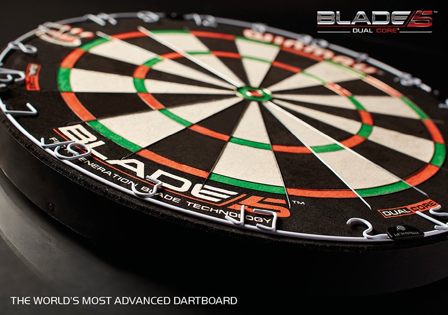 Winmau's tweet image. 43rd Winmau World Masters COMPETITION :) 
Simple LIKE &amp;amp; RT this for chance to win a Blade5 Dual Core - could win on our Facebook page too ;)