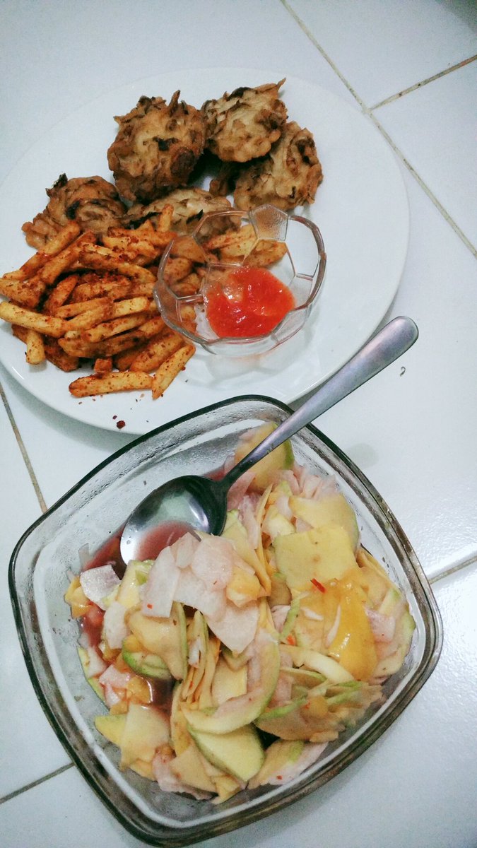 rita4571's tweet photo. So fat
#HappyTeacherDay https://t.co/woVDeMNcnr