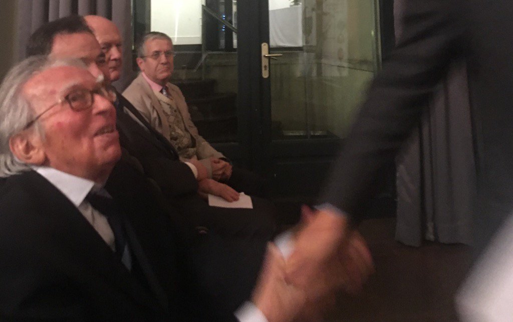 IndustrieFrance's tweet photo. #Chaptal2016 À l'honneur ce soir: Bernard Mouson, créateur des Chaptal #20ans #Anniversaire #Medaille @oliviermousson https://t.co/SAOLcO1UuR