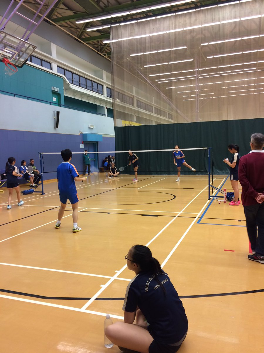 Tarneu's tweet photo. Quarter finals B grade girls badminton. Nail biting stuff. Currently 2 games WIS to 1 CFSS #wishk https://t.co/MpzTyqhgwW