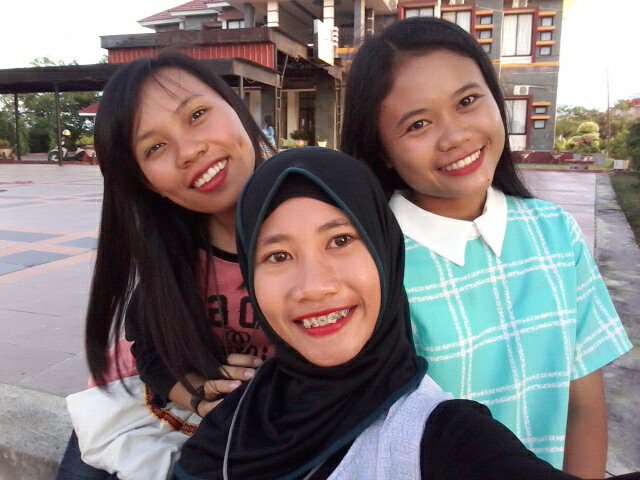 LinaBebe29's tweet photo. Teman tpi sdah sperti saudara sendri..:* https://t.co/p57on6nxy6