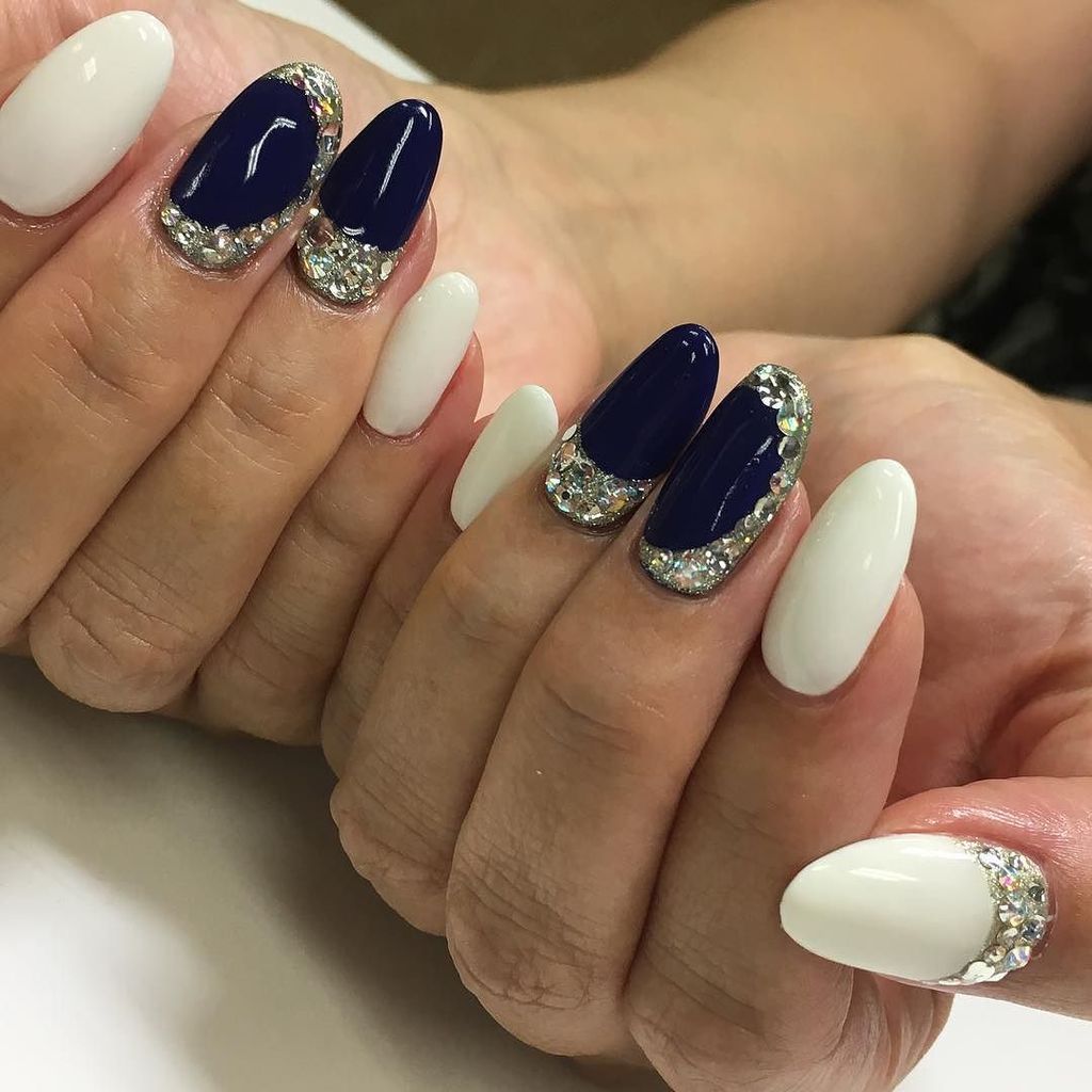 SHINYGEL's tweet photo. ★使用ジェル★
E043+E114
E085,189
#nailsshiny #shinygel #ネイル #ネイルアート #nailart #ジェルネイル #シャイニージェル #ellabyshinygel https://t.co/XwFzXai8ig