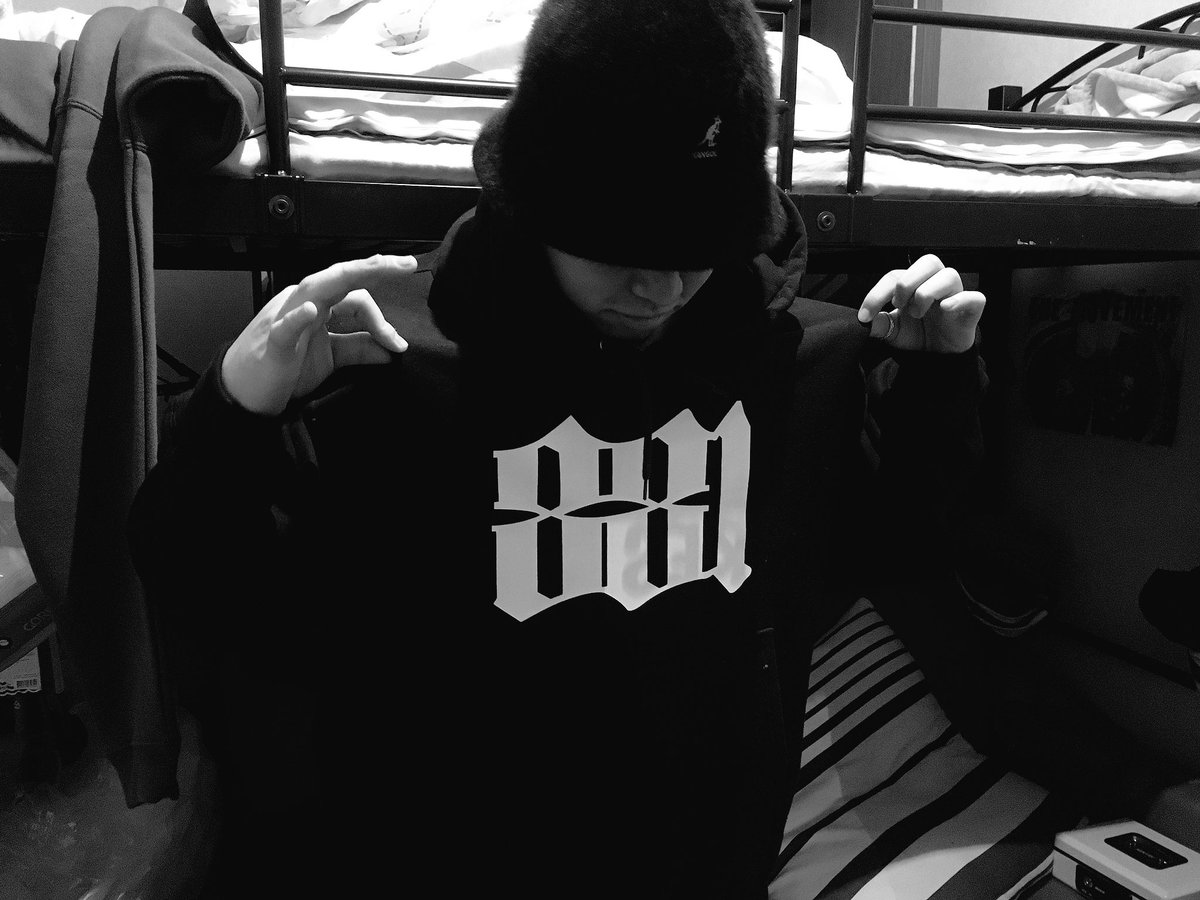 R1n881solidsurf's tweet image. 881🅿︎

#cre8company #SEERES #8cloud