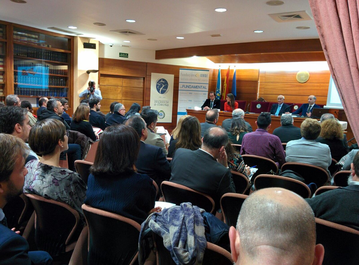 FundacionInade's tweet photo. José Manuel Busto, Catedrático de Derecho Civil de la @UDC_gal: "El desafío de los abogados es estar actualizado" #ForoInade https://t.co/0VFy8tks0H