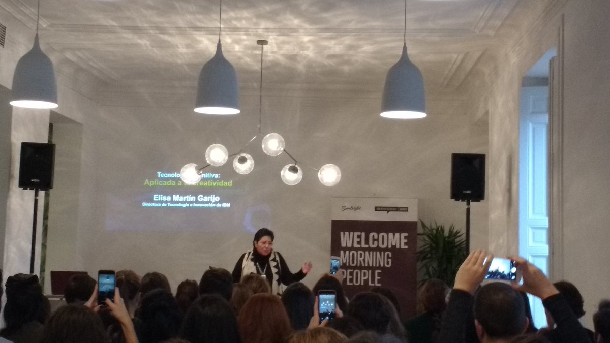 lorenapg's tweet photo. #creativemornings #IBM #Watson https://t.co/drkVywKJlK