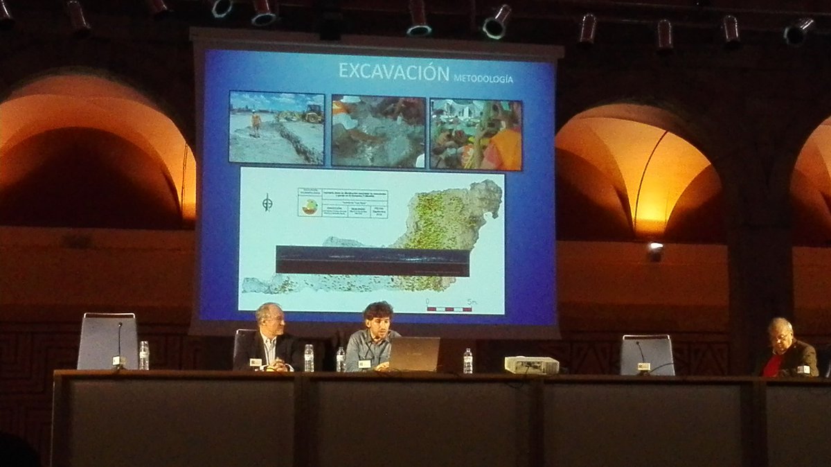 VirtuaNostrum's tweet photo. Uno de nuestros trabajos de #Fotogrametría y #Topografía en el yacimiento paleontológico de Las Rejas (Madrid), en la #RAM2016. https://t.co/E5rgyBRh5w