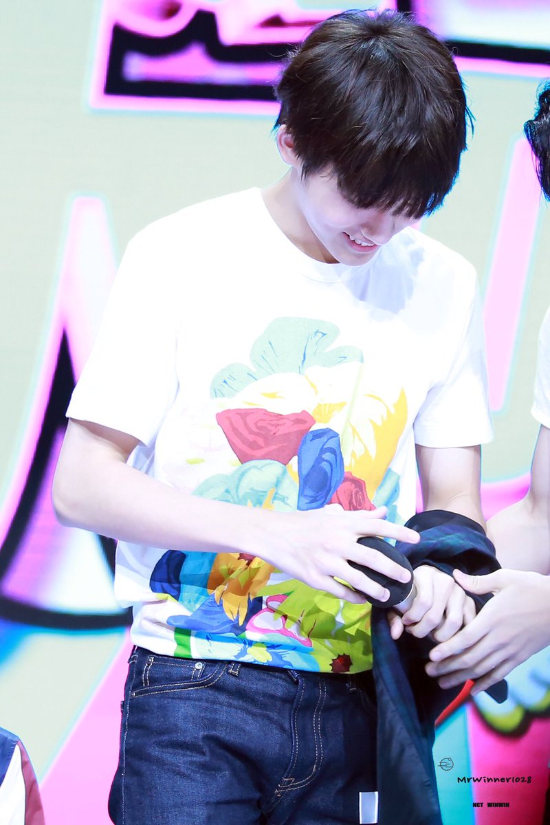 #윈윈 #WINWIN #NCT127 Today.😝