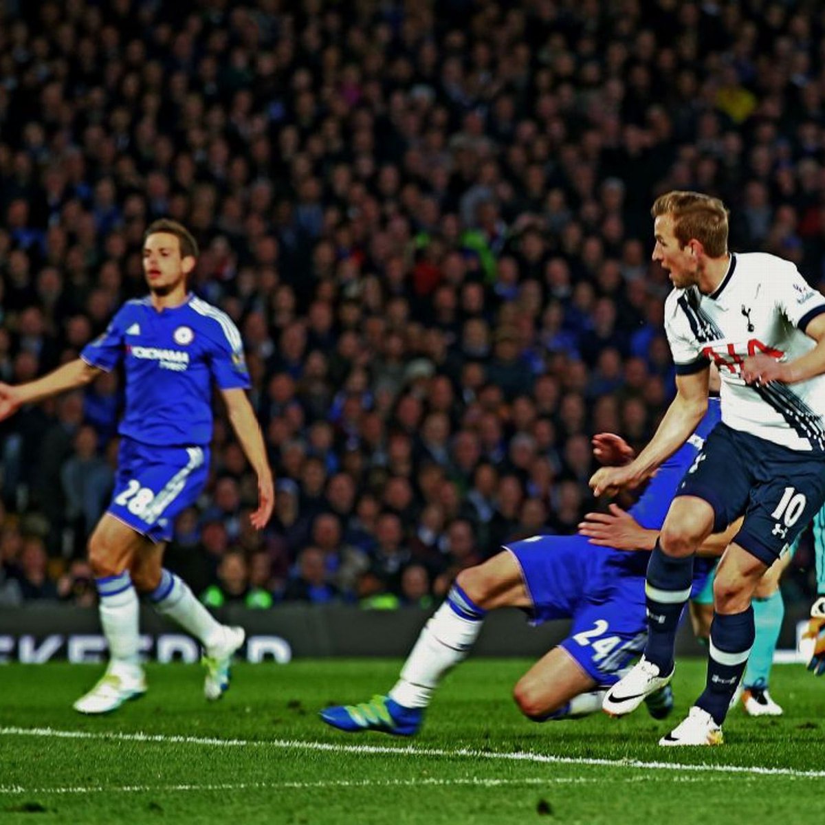zesty_arsenal's tweet image. Tottenham bid to end Chelsea hoodoo, Liverpool host Sunderland espnfc.us/english-premie…