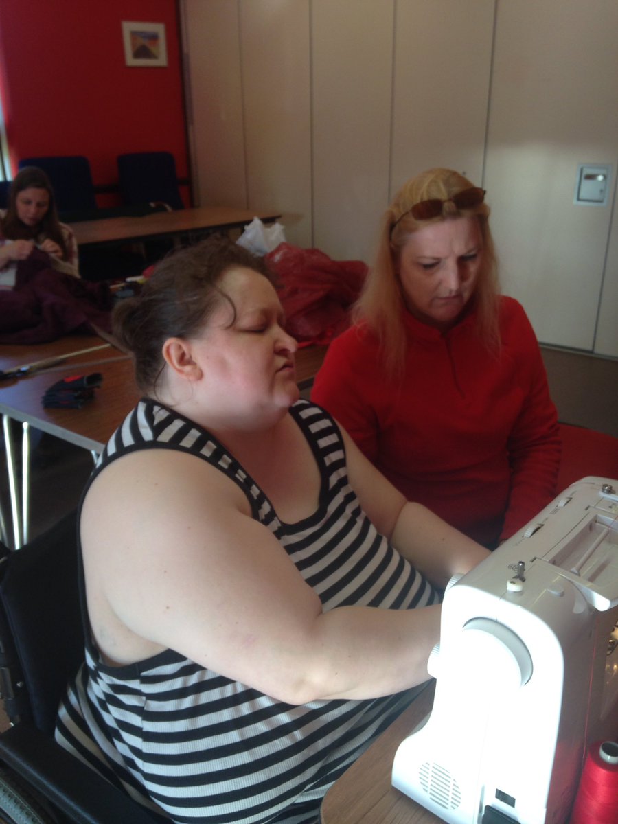 TigerGreenTex's tweet photo. Join us at our workshop tomorrow @DDNottingham #makecrafts #recycle #FeelGoodFriday https://t.co/4P1uhbyTdi