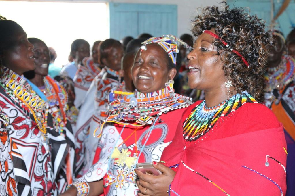 Jitokeze1195's tweet photo. Today, 55 reformed cutters in Kajiado will officially join the campaign to #endFGM. #Jitokeze1195 #stopFGM #16Days https://t.co/0OSlM9mOAi