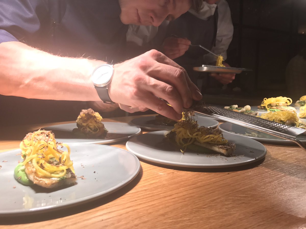 Ugne_Bakes's tweet photo. Dinner at renowned in #Lithuania restaurant- #Dublis great food,innovative chef #Vilnius #food #dinner https://t.co/rfYEpdBumk