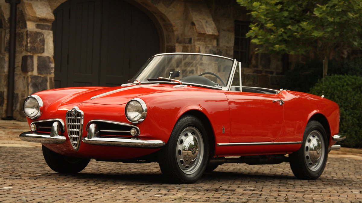 FinestCLCars's tweet photo. #AlfaRomeo #Classic #Sport #Car #Convertible #Timeless https://t.co/NY0qvUfbF6