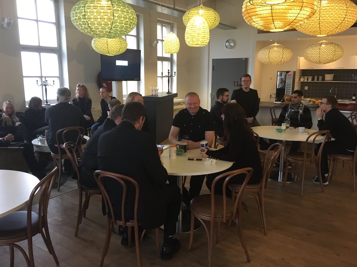 FredrikViskan's tweet photo. This is a commercial message: If you prepare well enough you can relax on Black Friday. Picture from @ViskanEbusiness HQ today. https://t.co/TwjZly3tQU