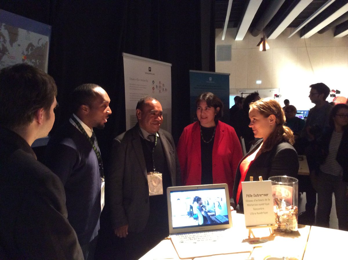 Prefet_48's tweet photo. Visite de la prairie des innovations au sein des #assmednum @axellelemaire @PrefetLozere48 https://t.co/ko9oshq704
