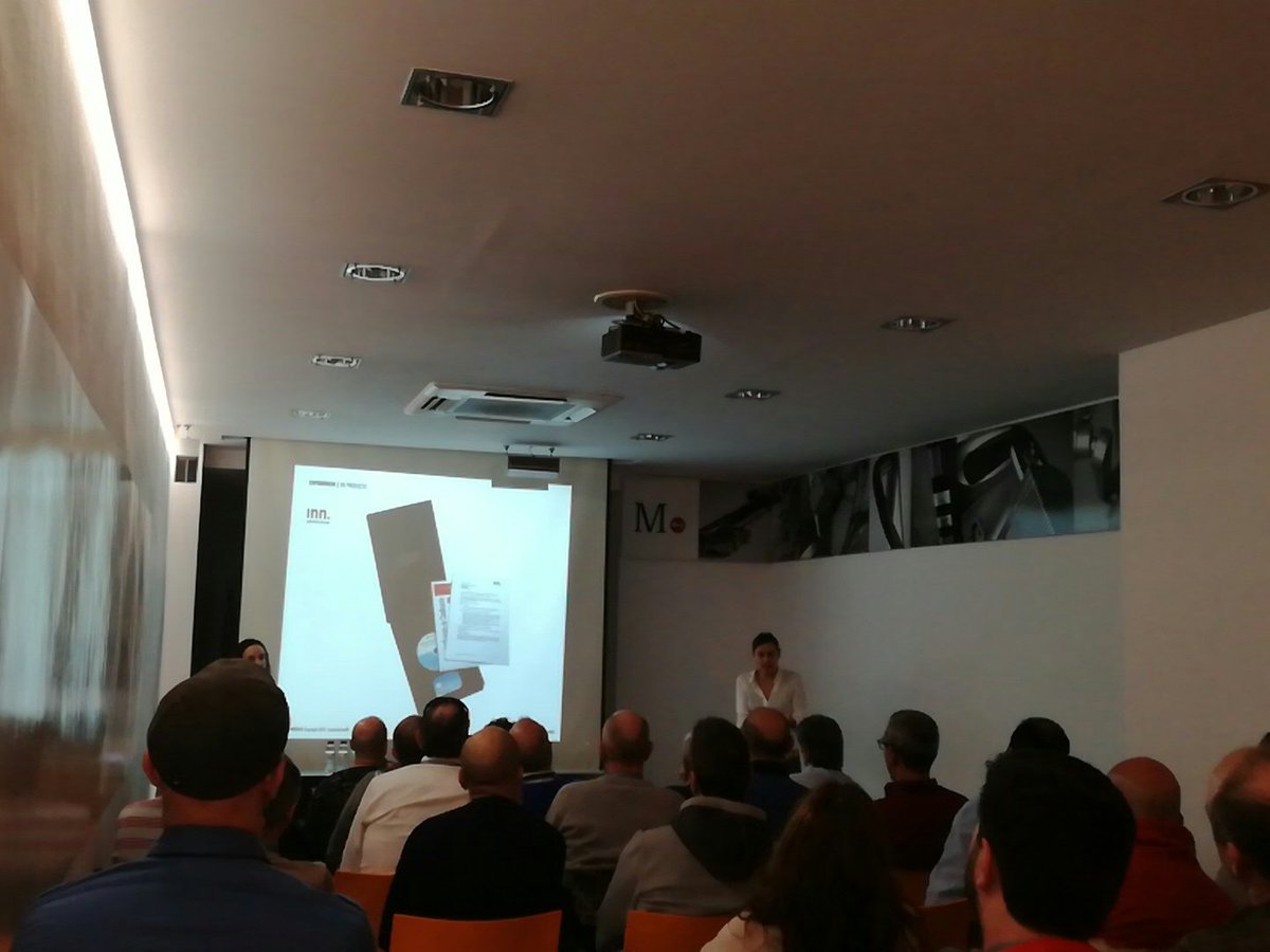 Aprendiendo mas sobre #Branding con <a href="/brandcelona/">brandcelona</a>