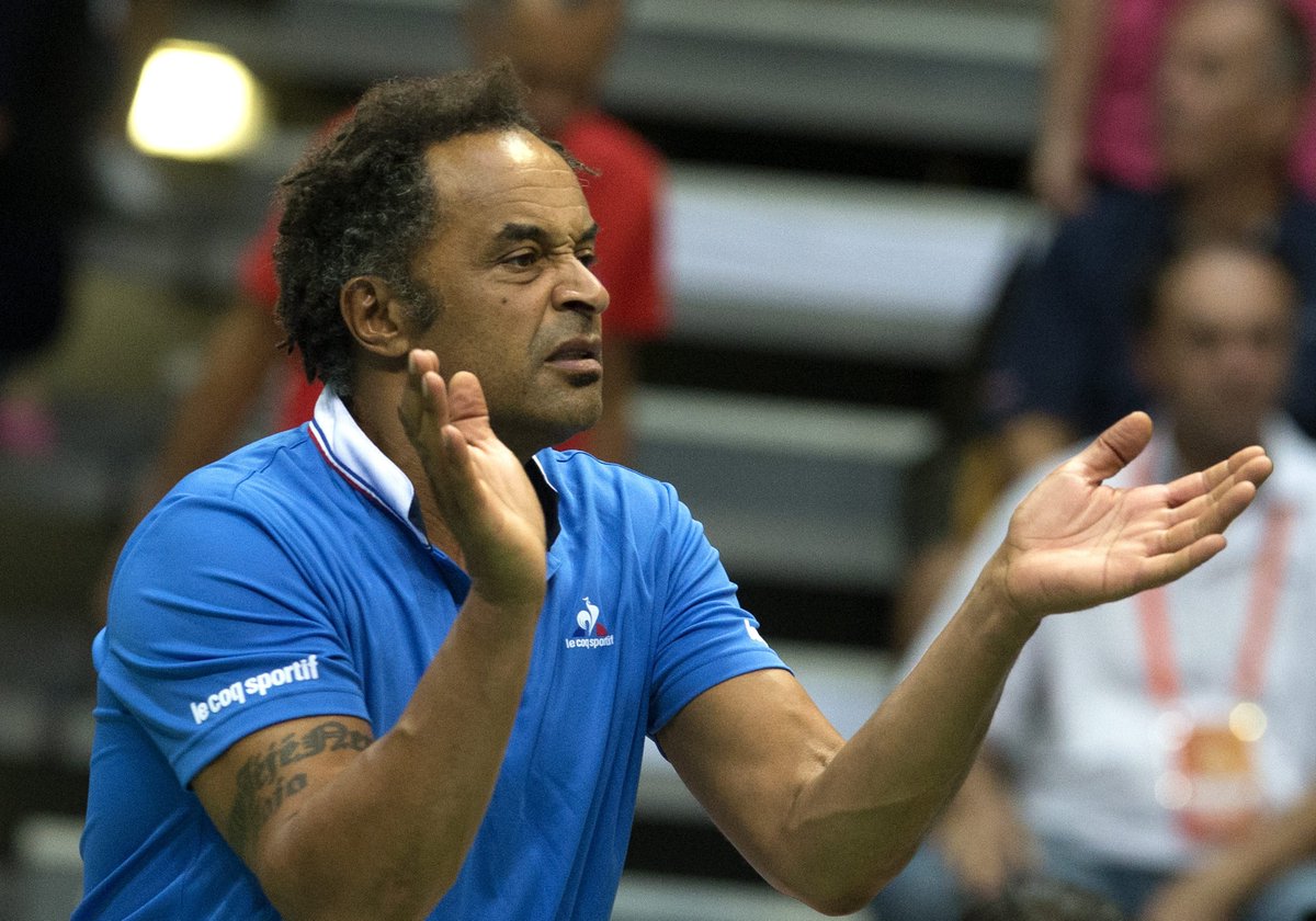 WeAreTennisFR's tweet photo. Yannick #Noah reste capitaine de l'Equipe de France de #CoupeDavis ! 
Bonne nouvelle pour les Bleus ? 
https://t.co/OZIpilt4dH https://t.co/qzshpba0L3