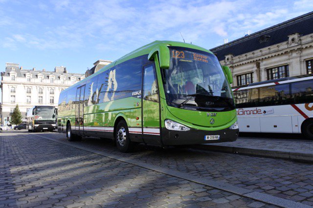 Irizar fait la démonstration de son #autocar interurbain i4 #hybride.
Explications, cliquez ici : bit.ly/2gt952g