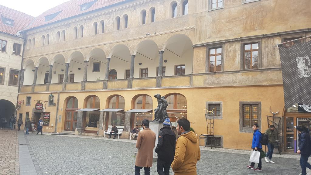 ash_k23's tweet photo. Walking through Praha with the boys #SightSeeingDay https://t.co/jZDaD3e34k