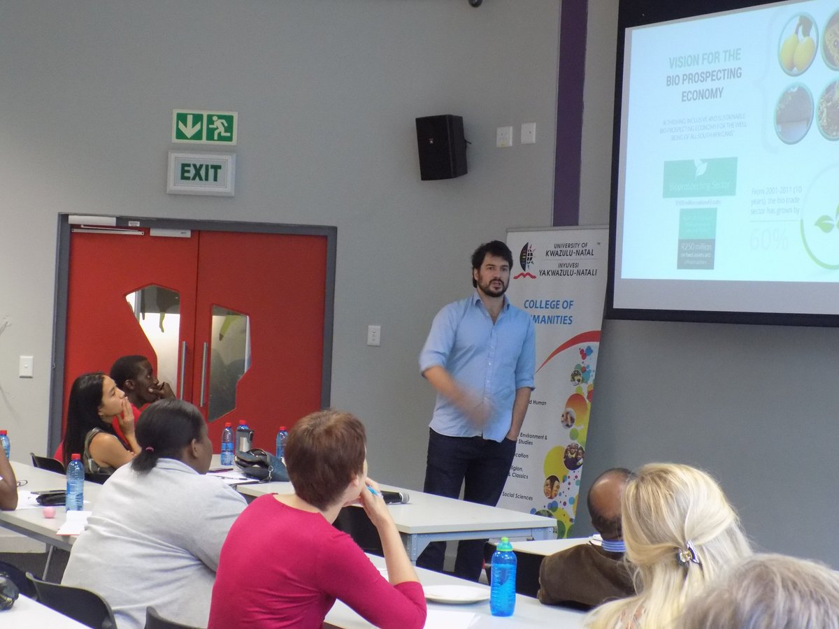 SARCHIPOVERTY's tweet photo. Dr Adrian Nel is talking about the Biodiversity Economy focusing around the Umfolozi area #UKZNclimateaction #climatechnage https://t.co/oK166kKCRU