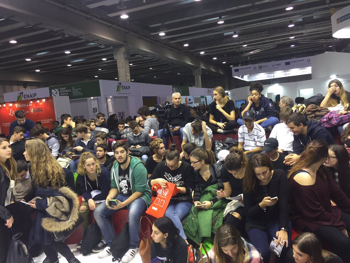Tra pochissimo si parte: guardate qui che pubblico a #joborienta!  #eroidimpresa #quisifa <a href="/unioncamere/">Unioncamere</a> <a href="/eroidimpresa/">Eroi di Impresa</a> <a href="/FiloUnioncamere/">Filo Unioncamere</a>