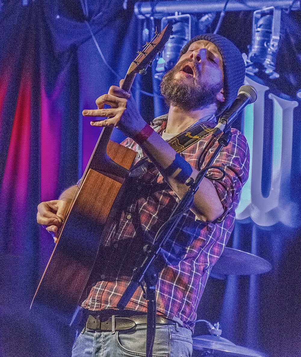 jnrbaker's tweet photo. What an incredible gig last night with @marcoreilly &amp; band tearing Whelan's stage a new 1 &amp;  @niallthomas supporting https://t.co/hXJLSXlueB