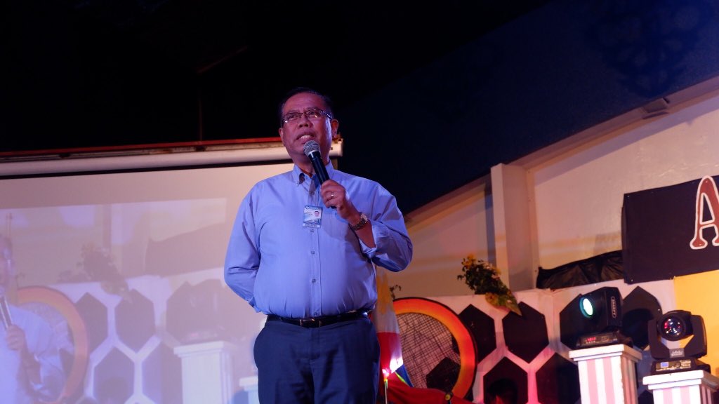 spcdg's tweet photo. Ad Interim President of SPC, Dr. Desiderio N. Noveno with his heartwarming message. #SPCIntramurals2016 #SPCLegacy https://t.co/fjnU3YC8Lh