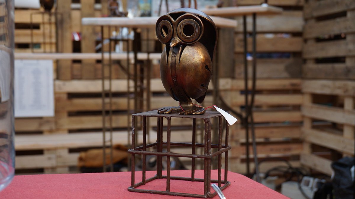 LeHavreMetro's tweet photo. De magnifiques réalisations artistiques à partir d'objets récupérés 😍 à découvrir au salon #réinventif #LeHavre #réemploi #recyclage https://t.co/lTOILHFvh3