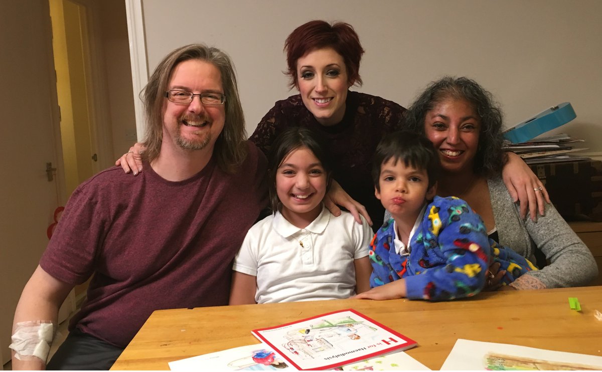 <a href="/Conniefisher1/">Connie Fisher</a> from tonight’s #songsofpraise with Simon, who needs a life saving kidney transplant. #TimetoSign