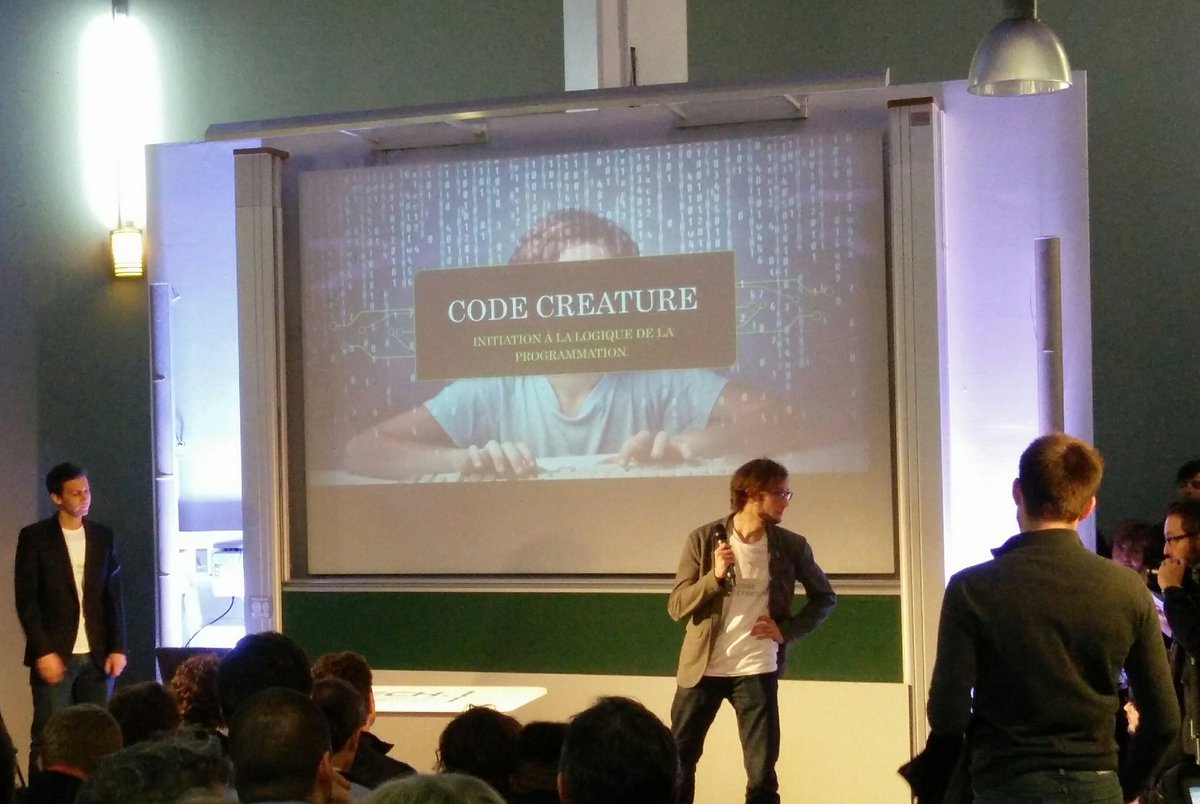 _IsaMorin's tweet photo. #EpitechXP2016 apprendre aux enfants à coder #codecreature @PlaynCode https://t.co/BhCL5FyAZa