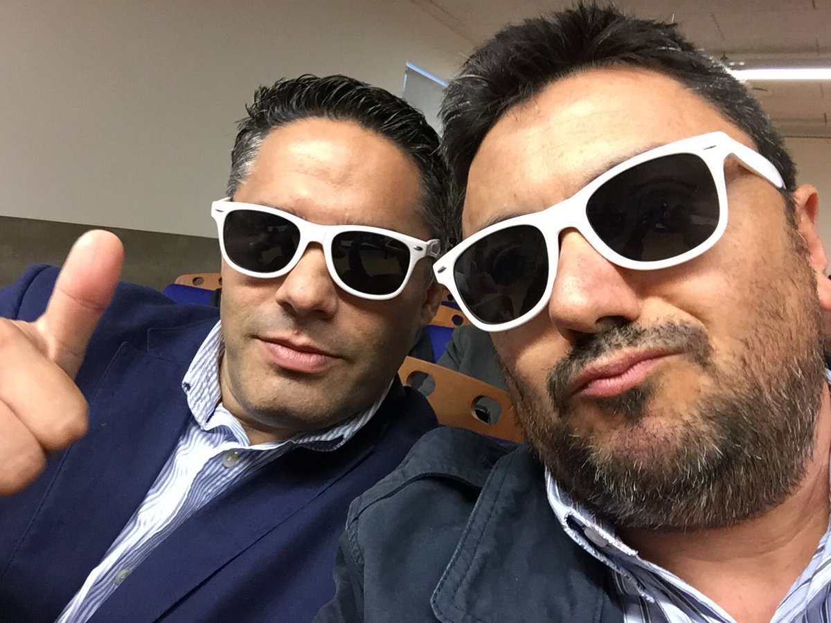 eldedesarrollo's tweet photo. Trabajando @Caromcdo @jmiguelmarcos @malaga952 @fest_uma @ForHumRRHH #ForHumLab https://t.co/4dz3erKev3