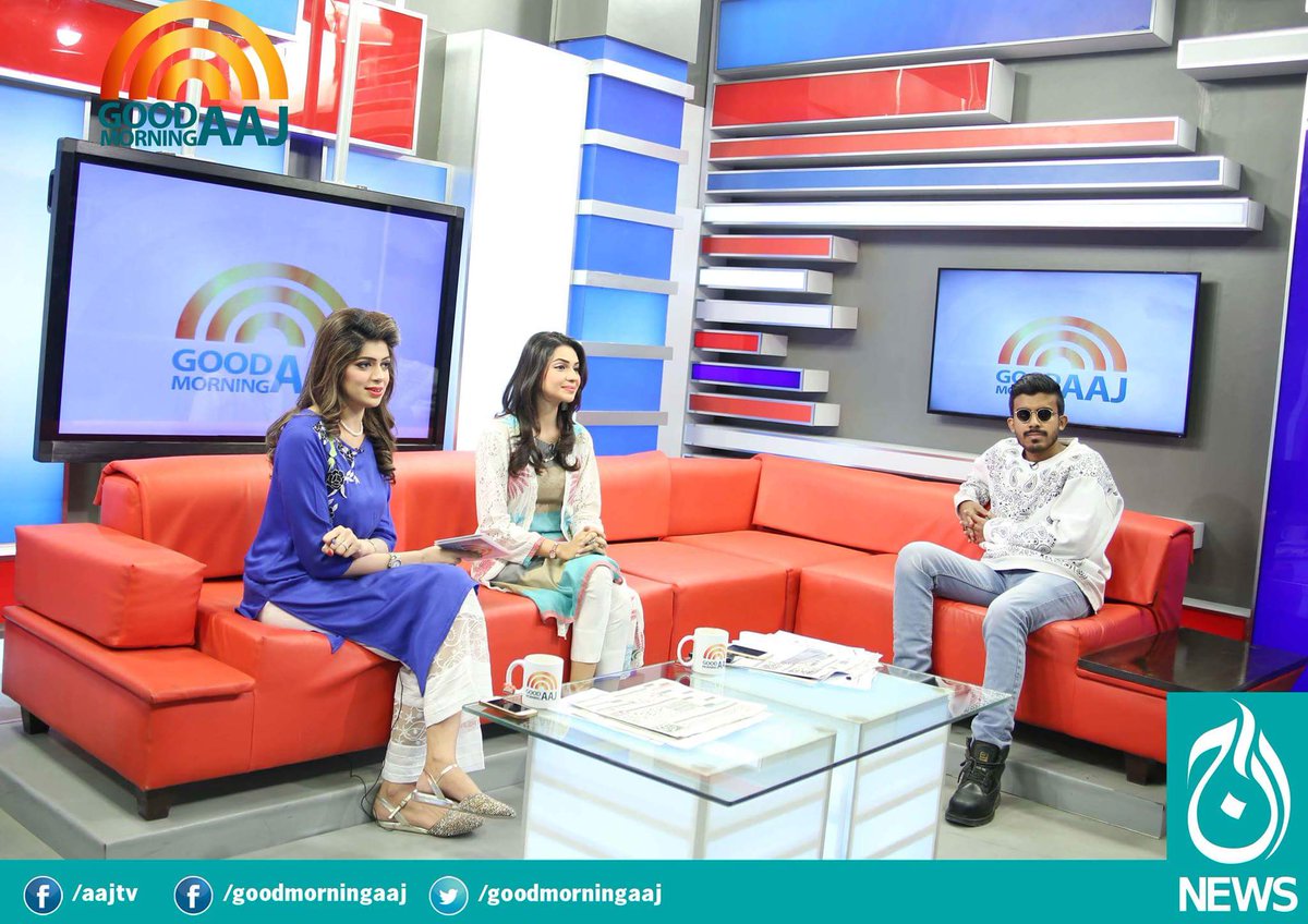 sankiking's tweet photo. Live interview on Aaj Tv last morning.
#sankiking #bmk #exvandals #calligraffiti #graffiti #aajtv #goodmorningaaj #karachi #pakistan https://t.co/FNmumCqoO0