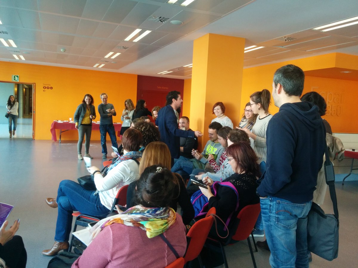 <a href="/HealthSciApp/">HealthScience</a> en un corner i <a href="/2rescapp/">2RescApp</a> a l’altre corner. Difícil decidir amics¡ <a href="/lore_efyc/">Lorena Villa García</a> <a href="/OctaviRodriguez/">Octavi Rodriguez ⚕️🚑 📲</a> o <a href="/ferenfer/">Fernando Campaña</a> <a href="/ALEXMARIEGES/">Àlex Marieges</a>