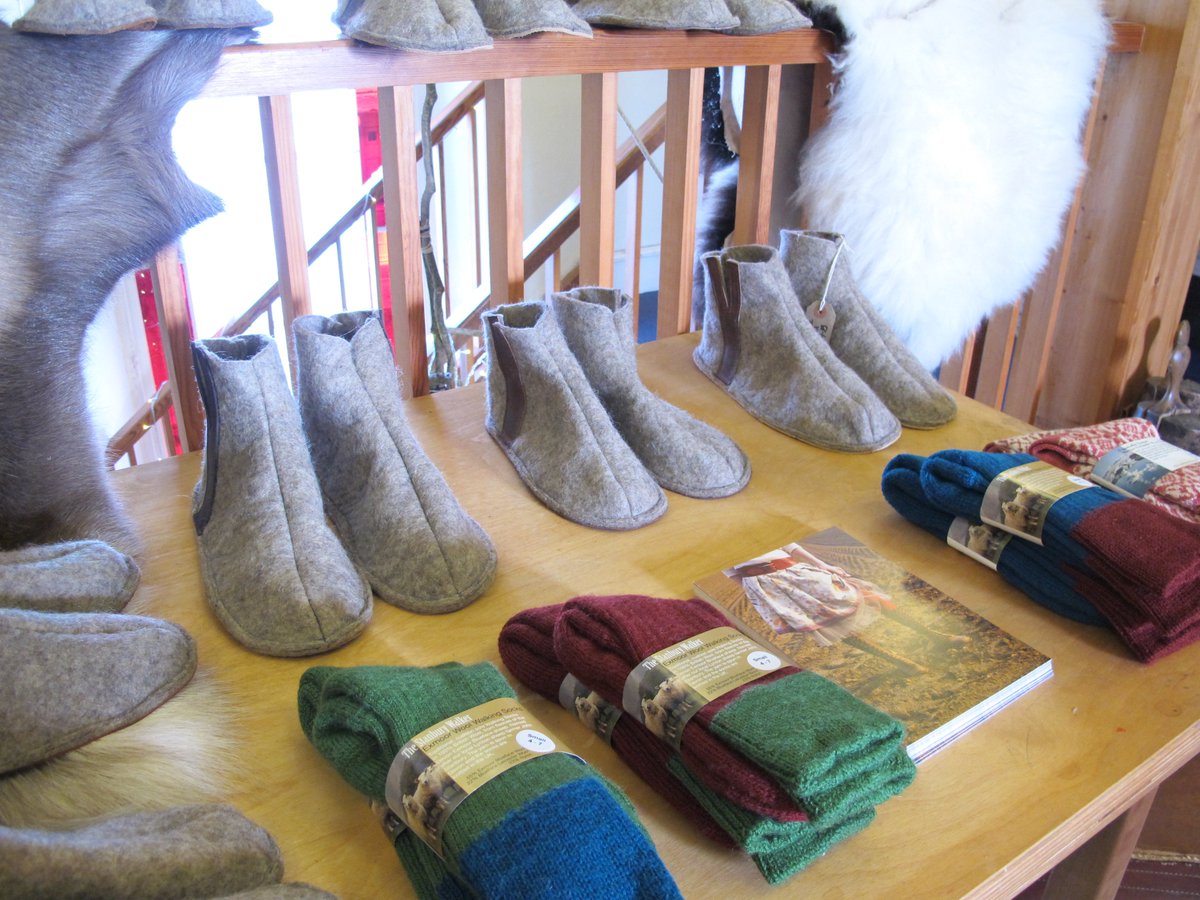 #socks and #slippers, made in #Devon UK. You can't get any more seasonal than that! <a href="/VisitDevon/">Visit Devon</a> <a href="/DevonLife/">Devon Life</a> <a href="/BBCDevon/">BBC Devon</a> greenshoes.co.uk/shop/ready-to-…