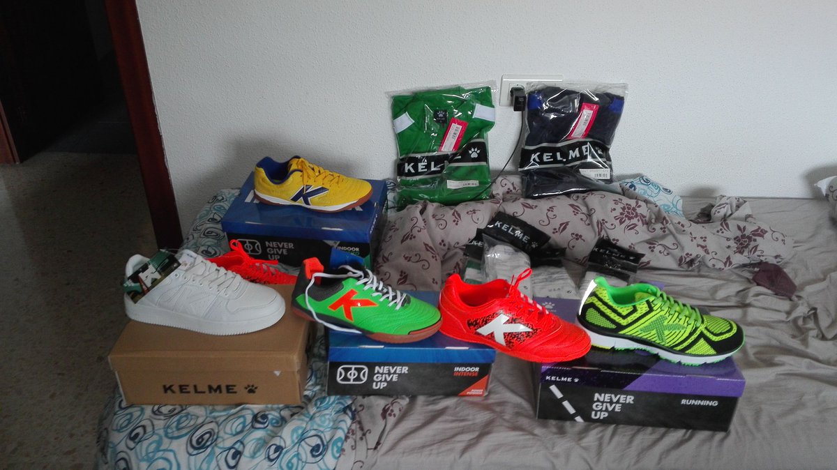 Juanra (@juarodrigues) on Twitter photo Gracias a Kelme por proporcionarme material deportivo de calidad para la temporada! GRACIAS! <a href="/Kelmesports/">KELME España</a> Gracias a Kelme por proporcionarme material deportivo de calidad para la temporada! GRACIAS! <a href="/Kelmesports/">KELME España</a>