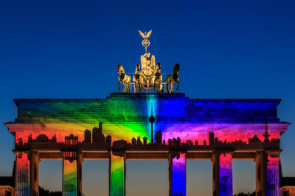 beppecaccia's tweet image. Laboratorio politico #Berlino? Sinistra e nuovo #municipalismo in Europa, l'alternativa delle città: commo.org/post/74878/sin… via @CommoHub