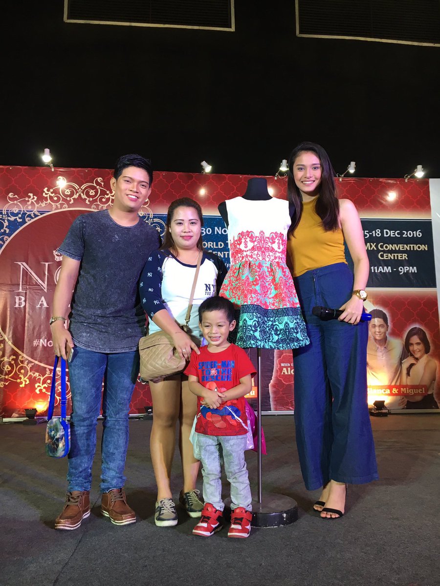 kleapineda's tweet photo. I had fun kanina at Noel Bazaar! Nakakatuwa yung mga tao☺️ and thank you sa nakabili ng aking dress!❤️ https://t.co/ULS2PUdrqQ