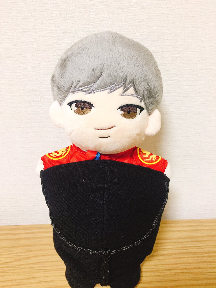 x_m_xxx_'s tweet photo. @_King_Z 배송은 수요일쯤 왔는데 제가 집에와서 오늘 봤네요..ㅠㅠㅠㅠ진짜 최고이쁩니댜ㅠㅠㅠㅠㅠ총대님 수고 많으셨어요🙇‍♀️🙇‍♀️🙇‍♀️임금님 잘모시겠습니댜! https://t.co/dtcFwNCOSV