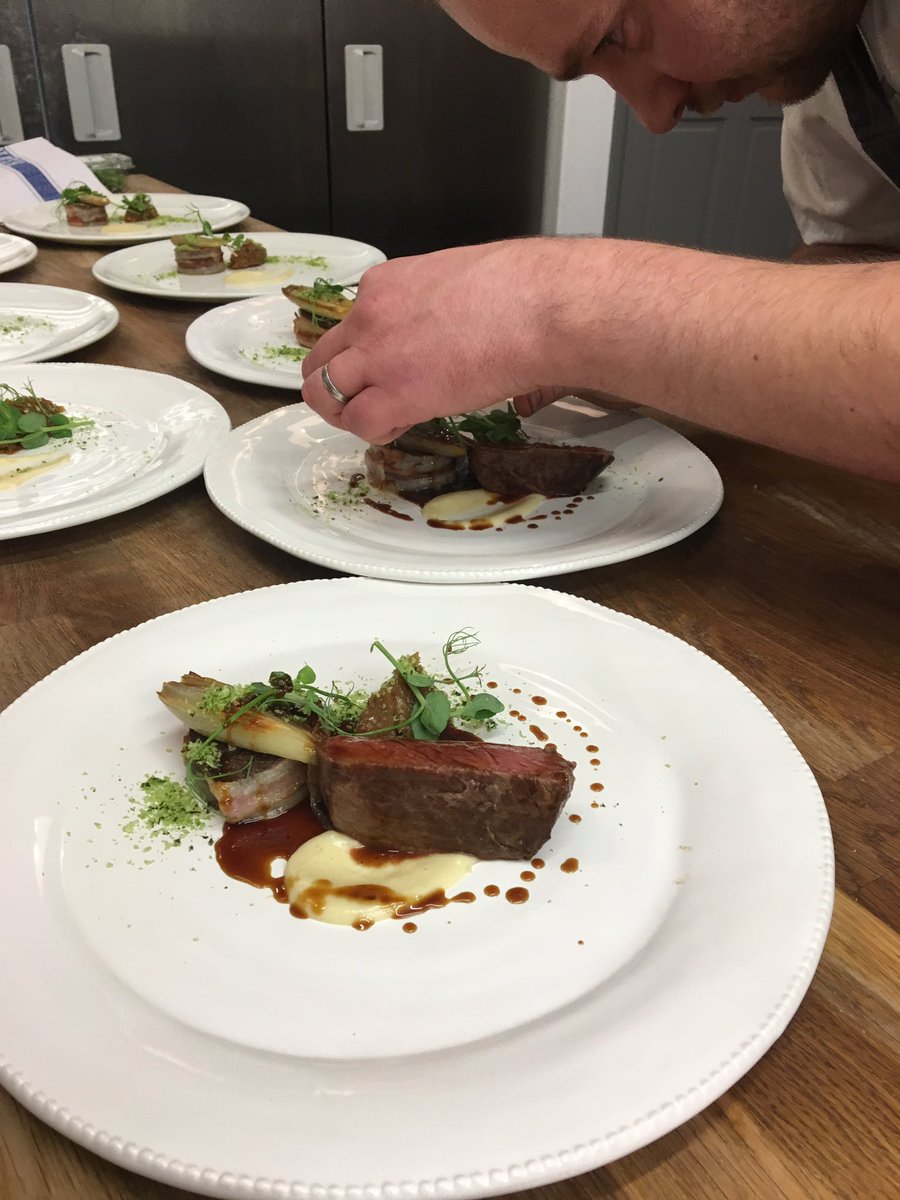 chef_Jacobw's tweet photo. Last weekends event hosted by @chefDanHatton!! https://t.co/6QON4JMyKl