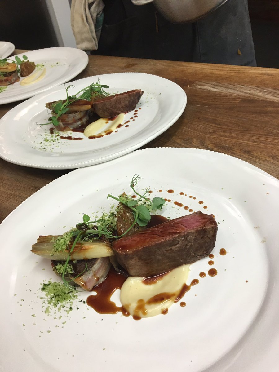 chef_Jacobw's tweet photo. Last weekends event hosted by @chefDanHatton!! https://t.co/6QON4JMyKl