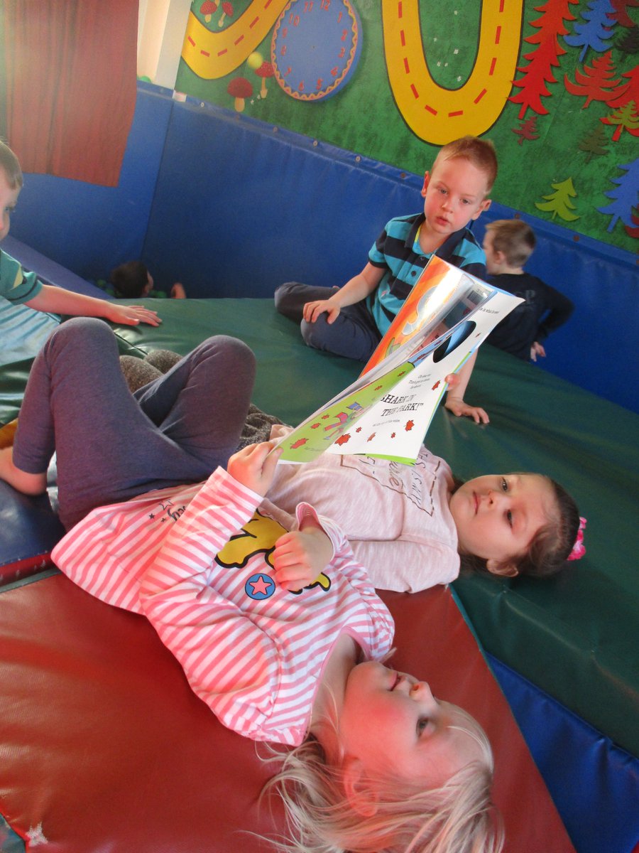 FWPSCnursery's tweet photo. This morning we have been doing #readingdares for #bookweekscot #readingupsidedown #funwithbooks Go to https://t.co/OSVdKdBRGP for more info https://t.co/d0FOB1hwi8