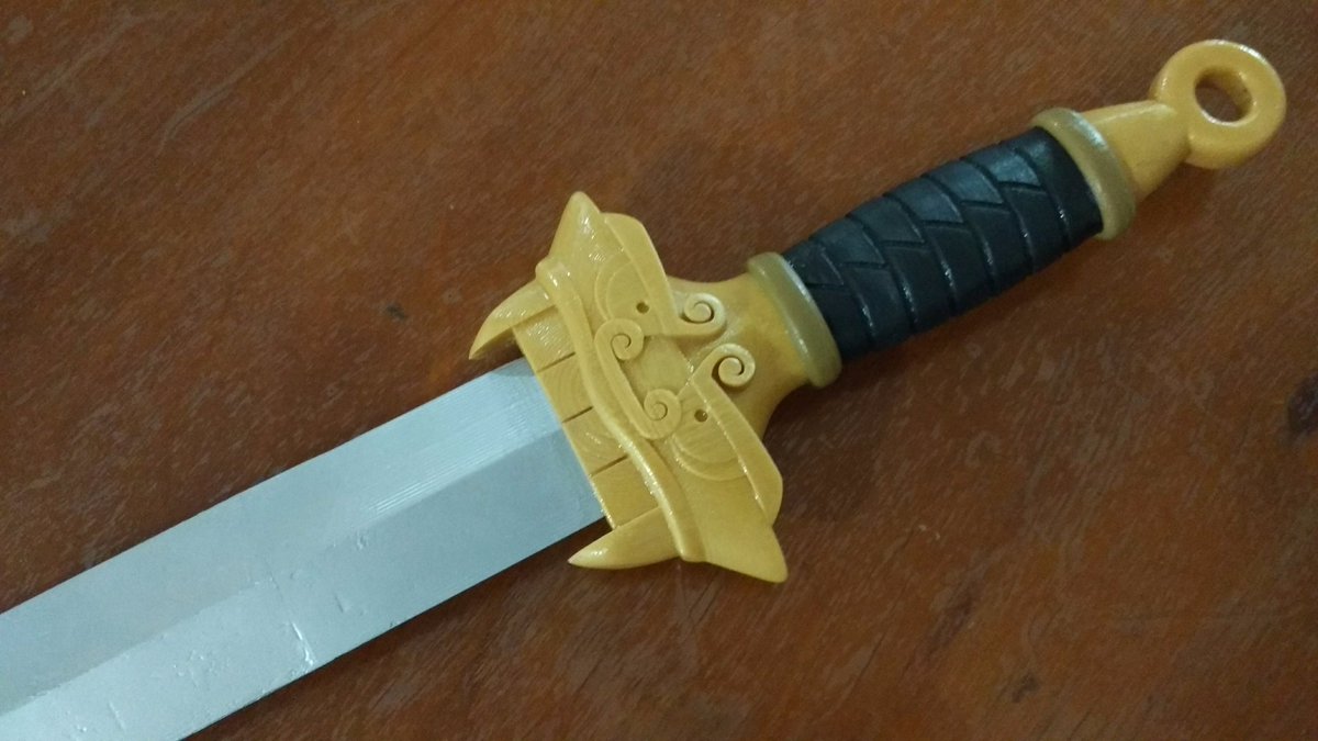 Vexelius's tweet photo. Bring honor to us all with this #3dprinted sword!
https://t.co/3QsSwYpZTs
#Mulan #cosplay #3dprinting https://t.co/vRgA3dhiSu