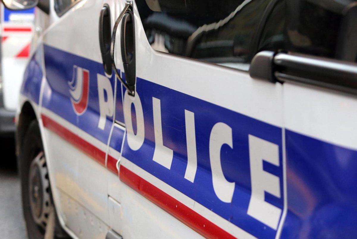 Nice_Matin's tweet photo. Un jeune homme tué d'une soixantaine de coups de couteau à Cagnes-sur-Mer https://t.co/E73KddifFm https://t.co/EYeii1XwTC