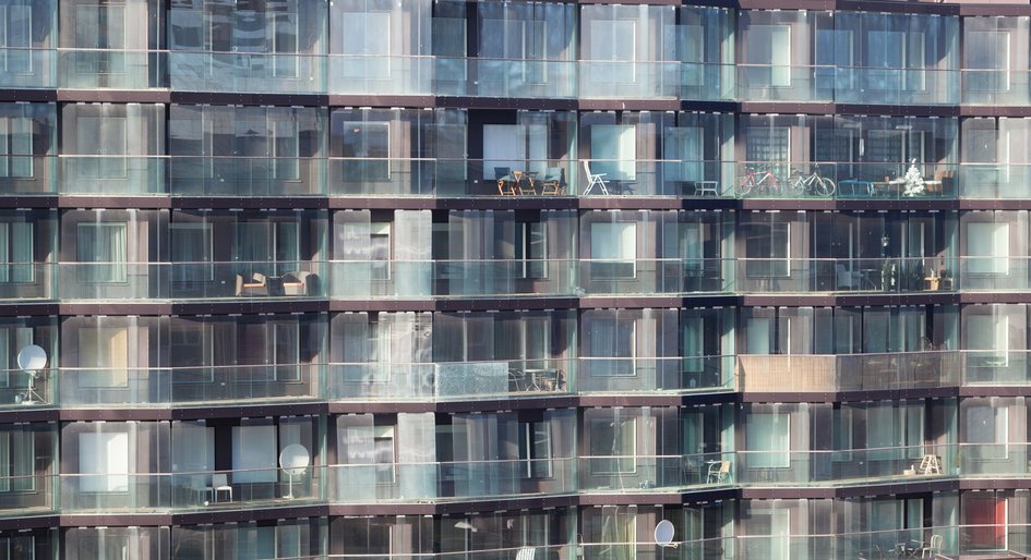 REMINetwork's tweet photo. Proposed energy code changes target glass boxes: https://t.co/i5bh6Edzzk #NationalEnergyCode #glasscondos https://t.co/Wsl87j6qGf