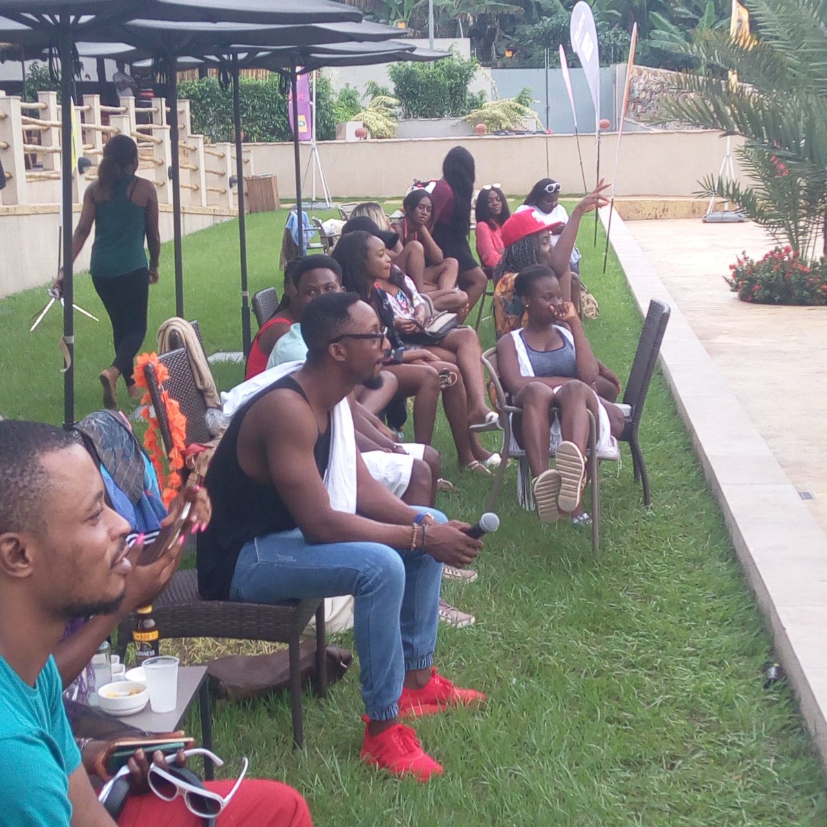 Mrsparrtan's tweet photo. Its still happening live at peduase valley #PulseEscape https://t.co/IADE9VHy30