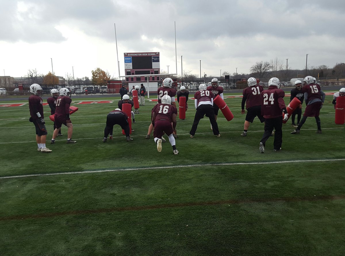 PrairieRidgeFB's tweet photo. Last practice of the year. #stateweek #CTMSIMC https://t.co/AXOfwoG1px
